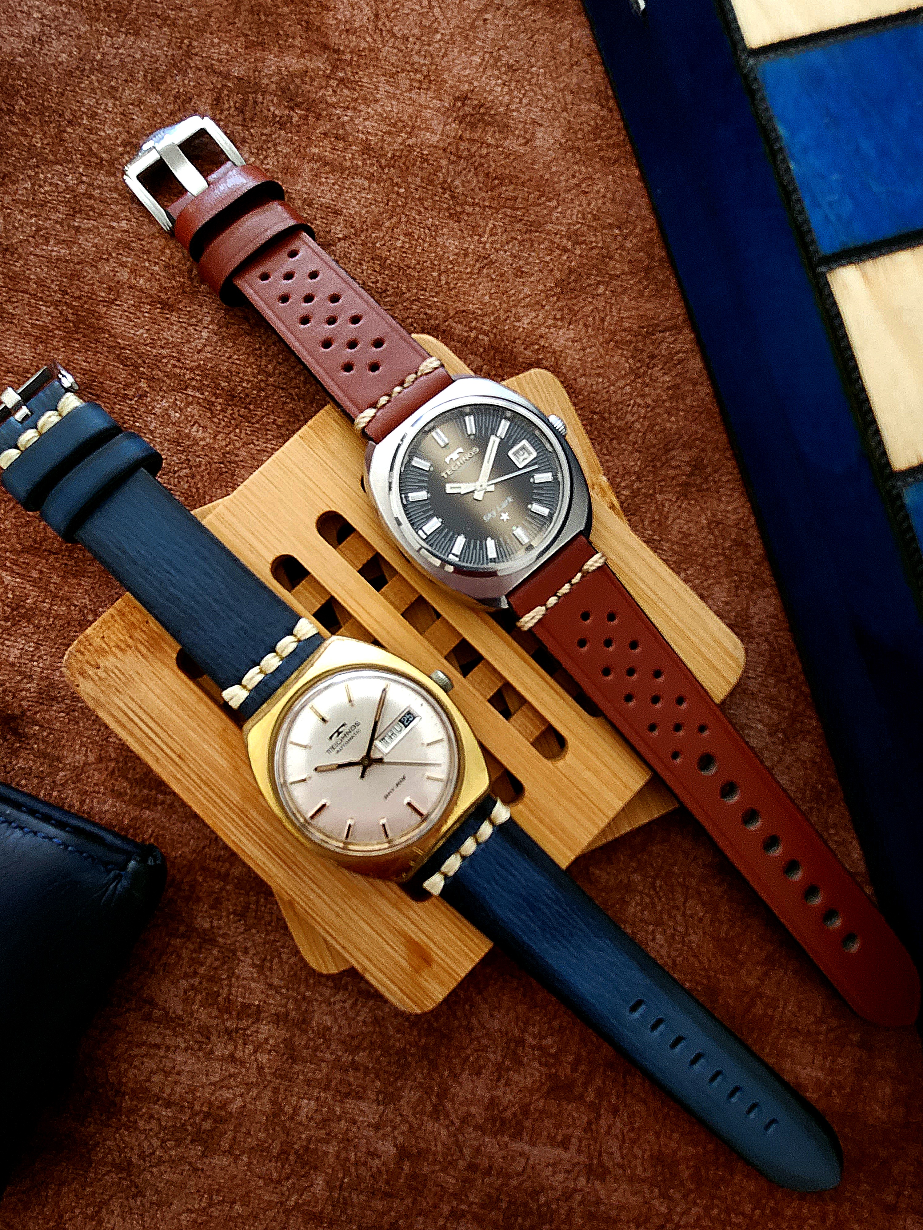 How to Change a Watch Strap Without Scratching Your Watch